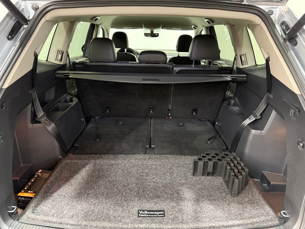 2021 Volkswagen Atlas 3.6L V6 SE w/Technology