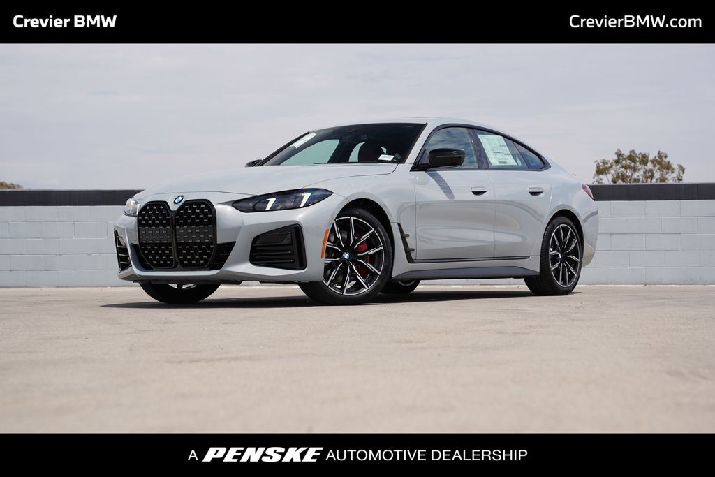 Thumbnail: 2026 BMW 4 Series - 1