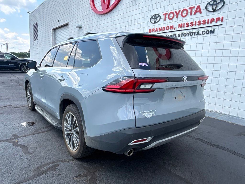 Used 2026 Toyota Grand Highlander Hybrid SUV