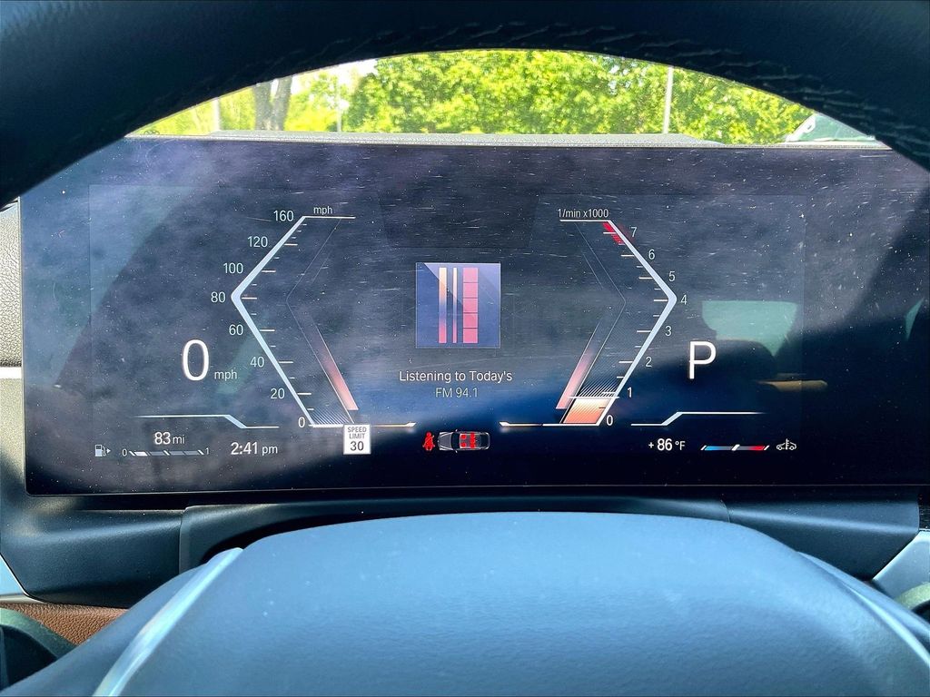 2023 BMW 3 Series — photo 24