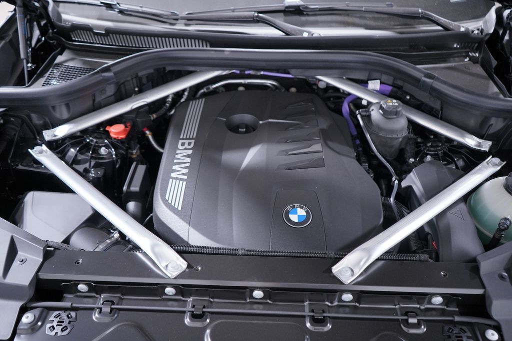 Thumbnail: 2026 BMW X5 - 19