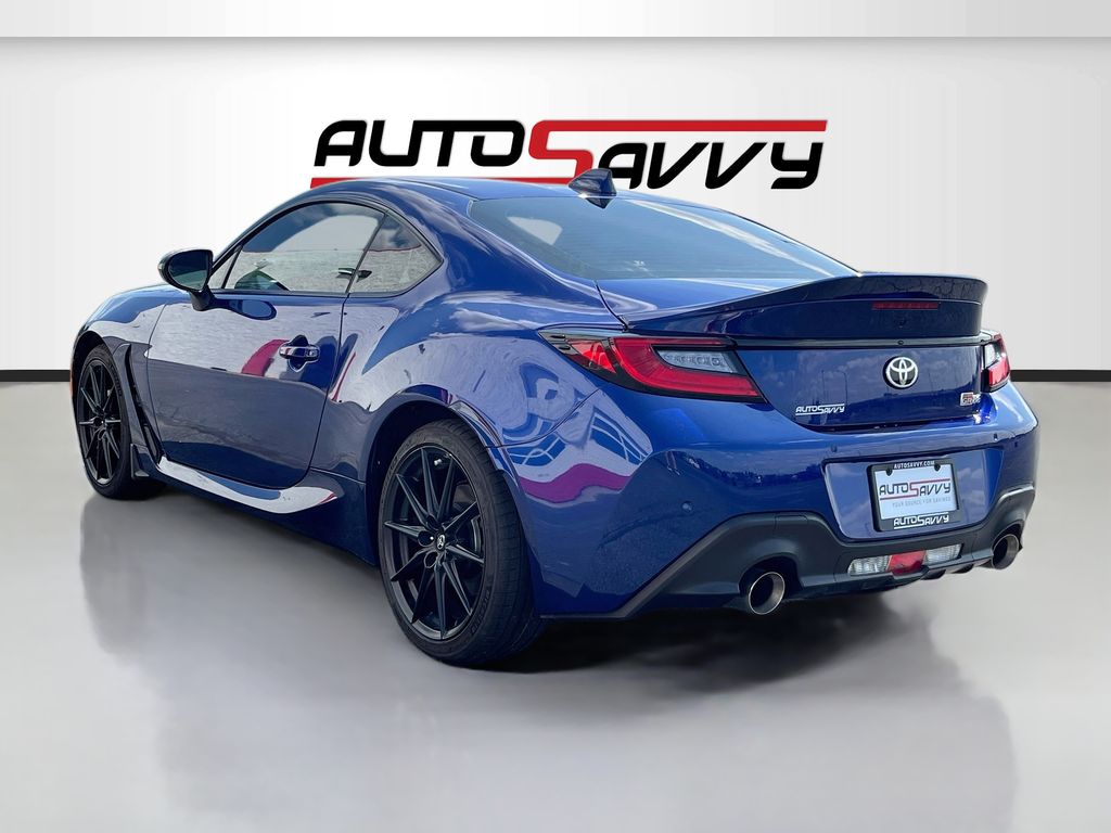 Used 2025 Blue Toyota Premium image 5
