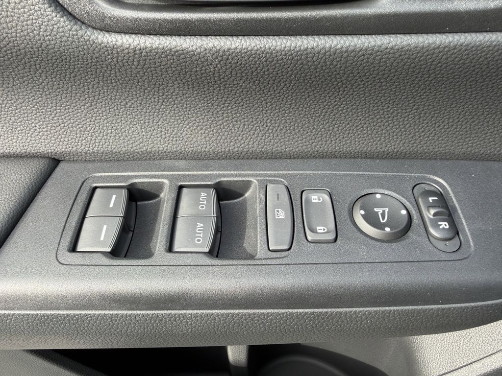 new 2026 Honda CR-V Hybrid car, priced at $36,000