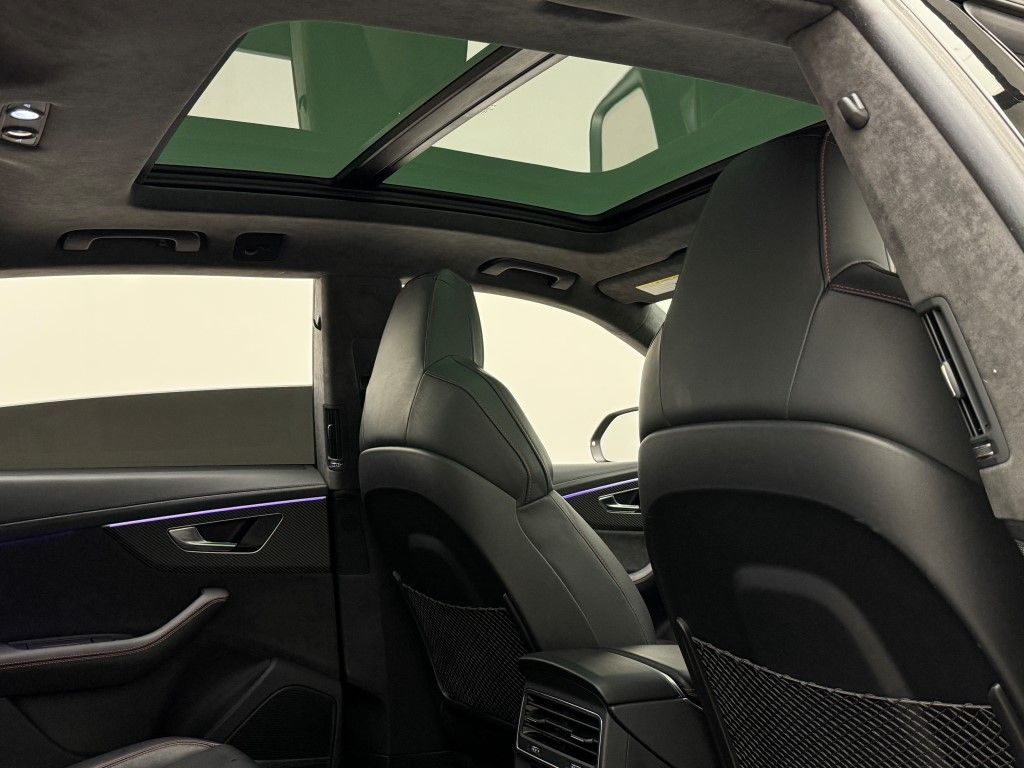 Thumbnail: 2021 Audi RS Q8 - 17