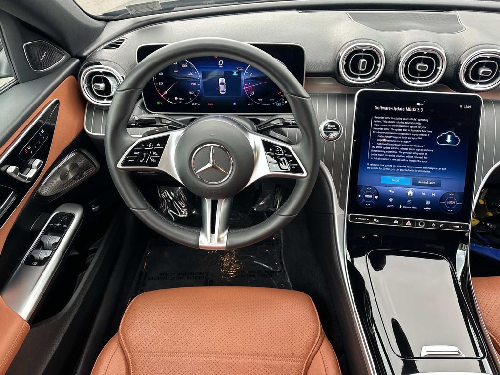 Thumbnail: 2025 Mercedes-Benz C-Class - 32