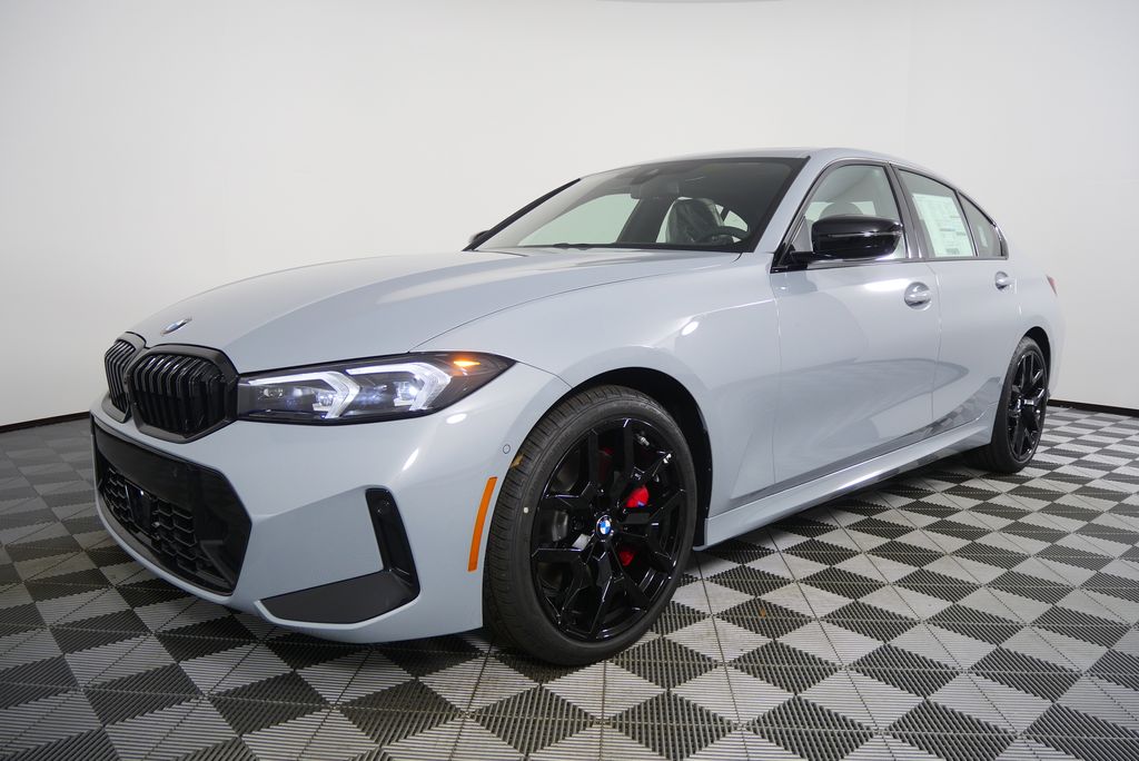 Thumbnail: 2026 BMW 3 Series - 8