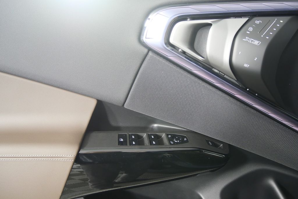 Thumbnail: 2026 BMW X3 - 8