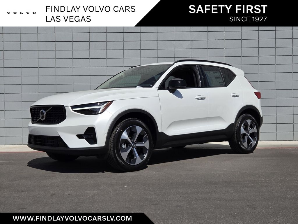 Crystal White 2026 Volvo XC40 SUV / Crossover All-Wheel Drive Automatic