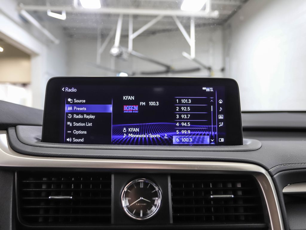 2020 Lexus RX 350 16