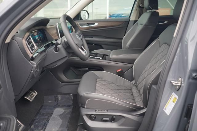 Thumbnail: 2026 Volkswagen Atlas - 6