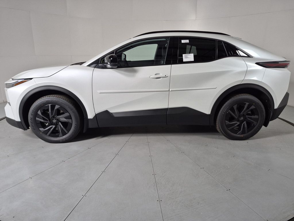 New 2026 Toyota C-HR SUV