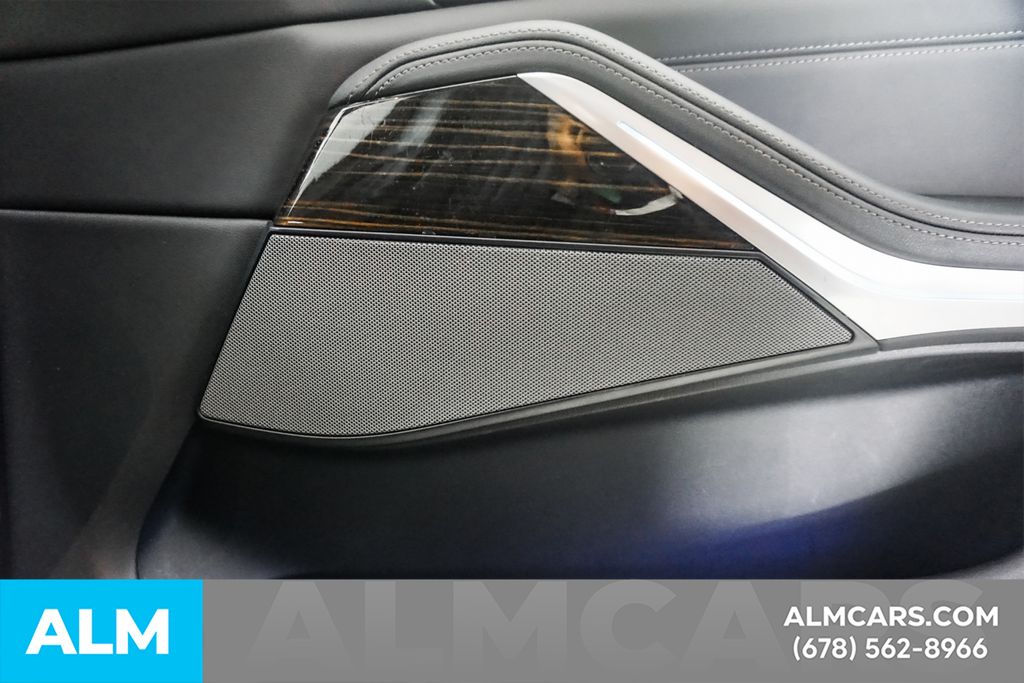 Used 2024 Black BMW sDrive40i image 44