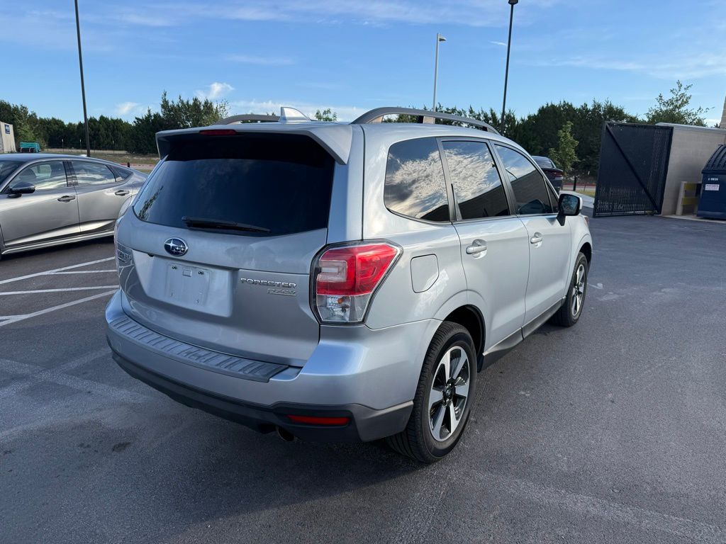 Thumbnail: 2017 Subaru Forester - 4