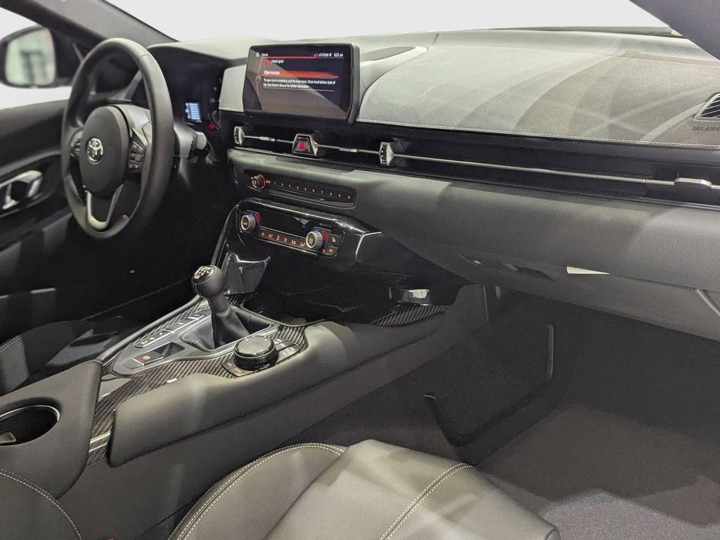 2026 Toyota Supra Premium - Photo 25