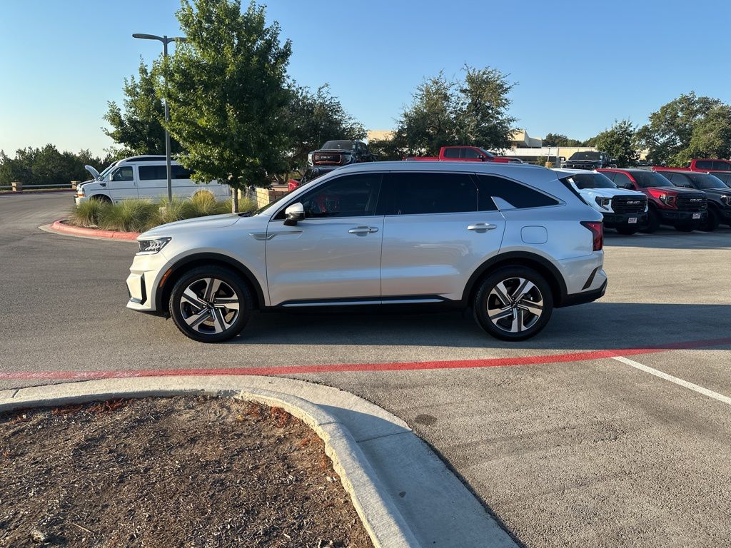 Used Car 2022 Kia Sorento Hybrid  Ex For Sale Under $30,000 In Austin, Texas