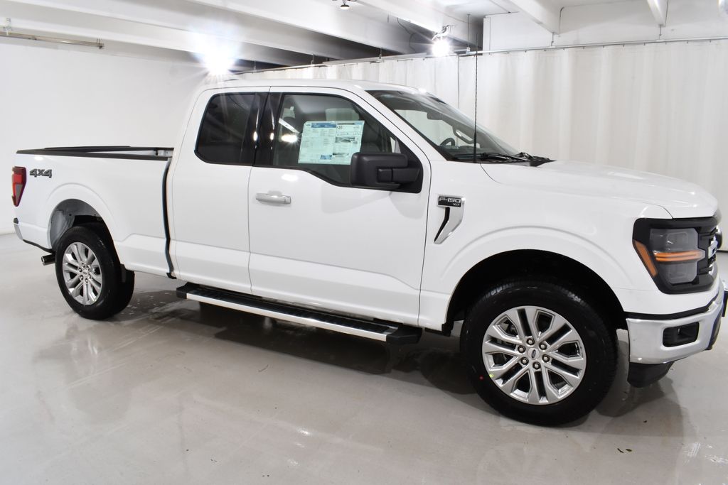 New 2026 White Ford XLT image 5