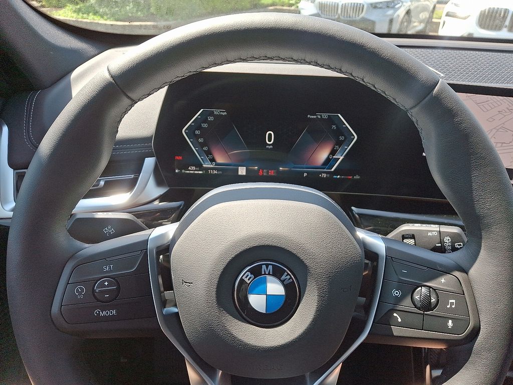 2025 BMW X1 xDrive28i 9