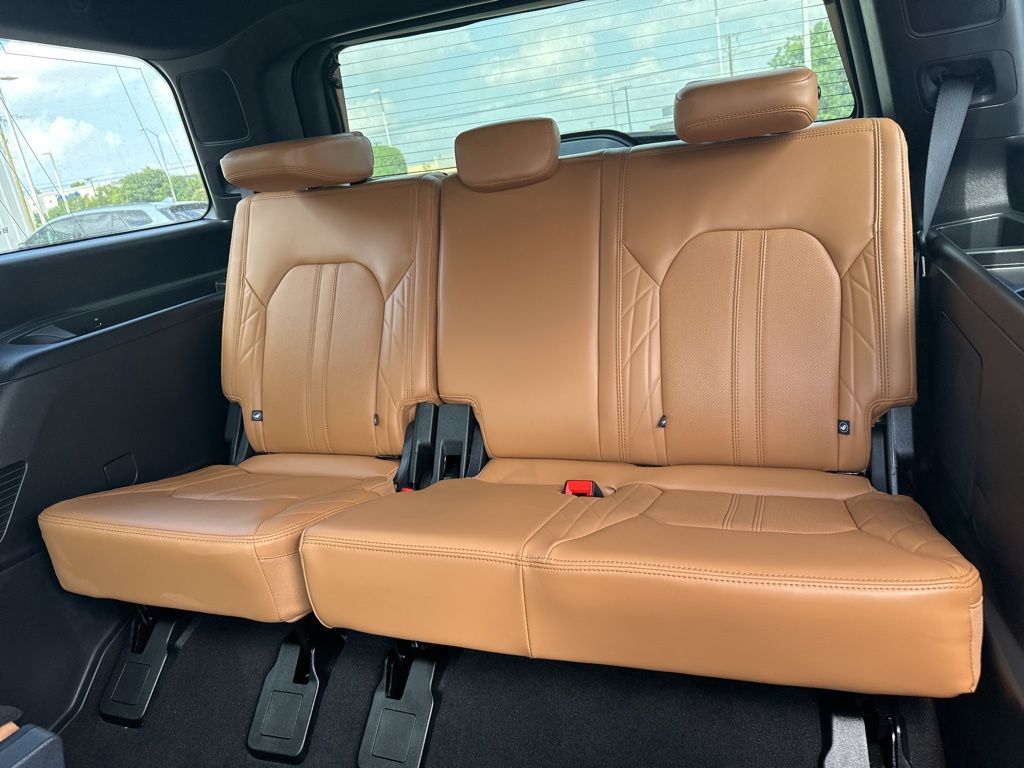 2024 Ford Expedition Platinum 13