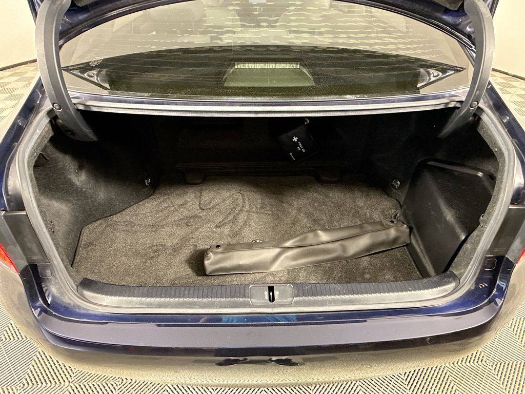 Thumbnail: 2015 Lexus ES - 26