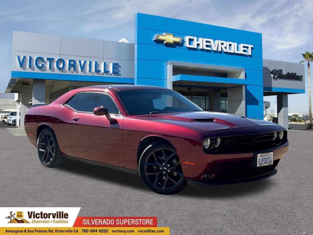Octane Red Pearlcoat 2019 Dodge Challenger Coupe Rear-Wheel Drive 8-Speed Automatic