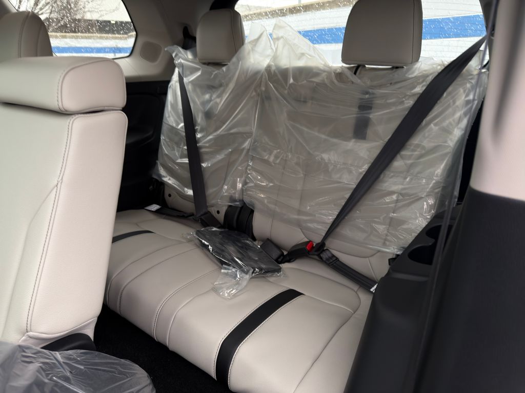 Thumbnail: 2026 Honda Pilot - 22