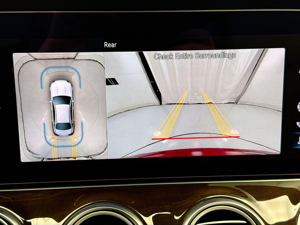 Thumbnail: 2022 Mercedes-Benz E-Class - 15