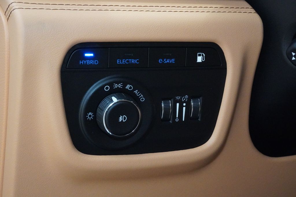 Used Car 2022 Jeep Grand Cherokee  Summit Reserve 4xe For Sale Under $35,000 In Weatherford, Texas