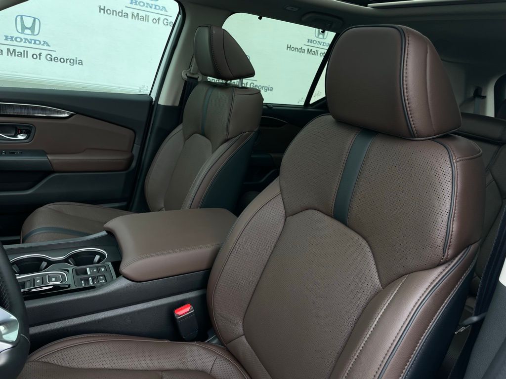 Thumbnail: 2025 Honda Pilot - 27