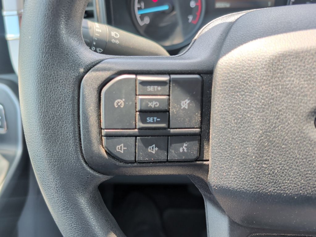 Certified Used 2025  Ford XLT image 14