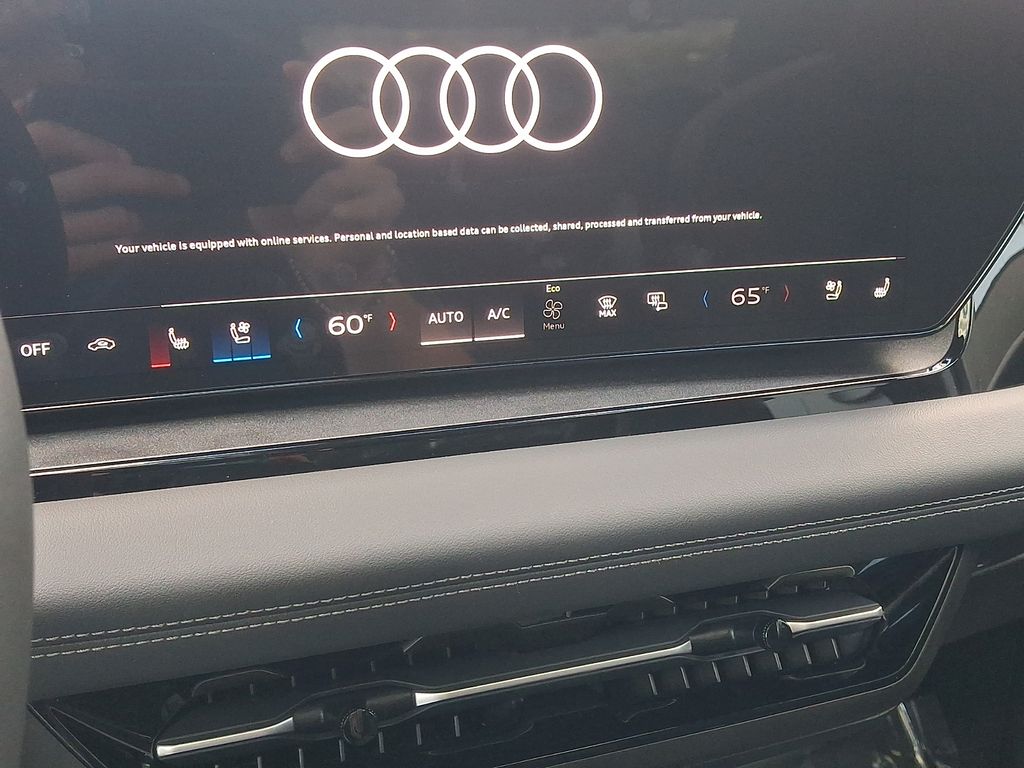 Thumbnail: 2025 Audi Q6 e-tron - 15