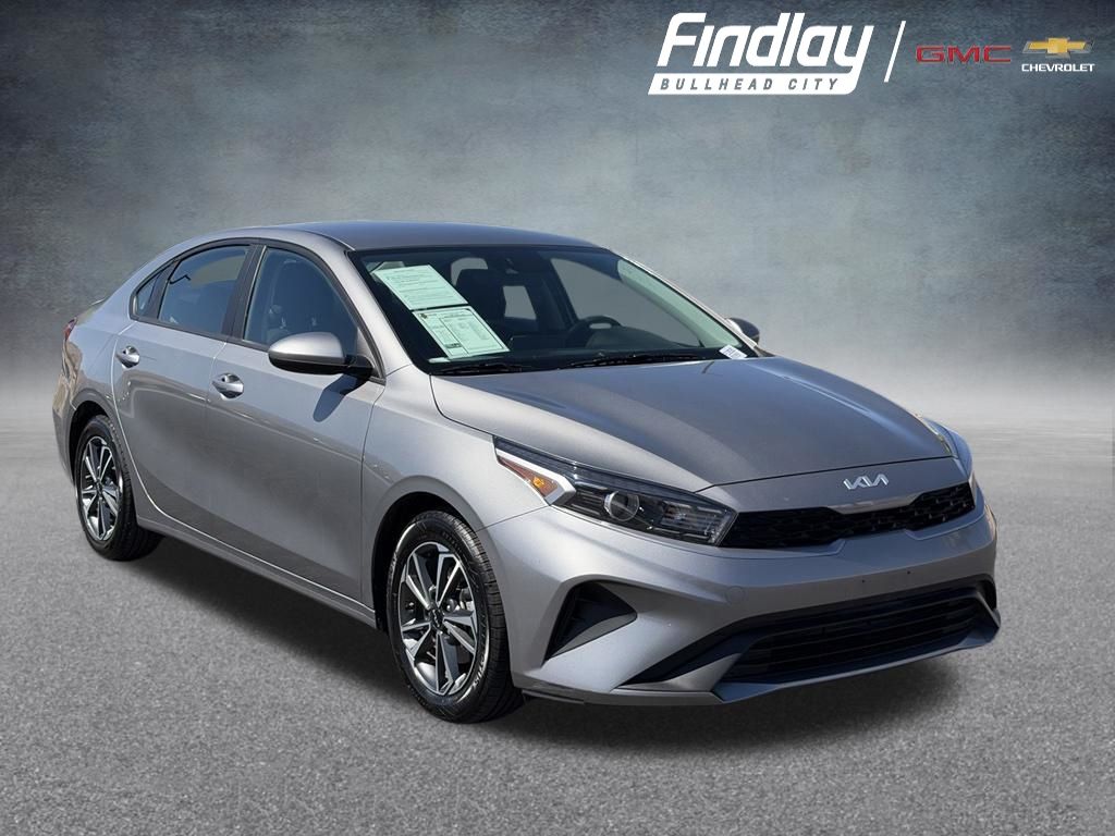 Steel Gray 2024 Kia Forte Sedan Front-Wheel Drive Continuously Variable Transmission