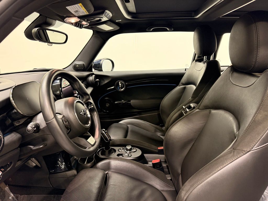 Thumbnail: 2023 MINI Cooper Hardtop - 12