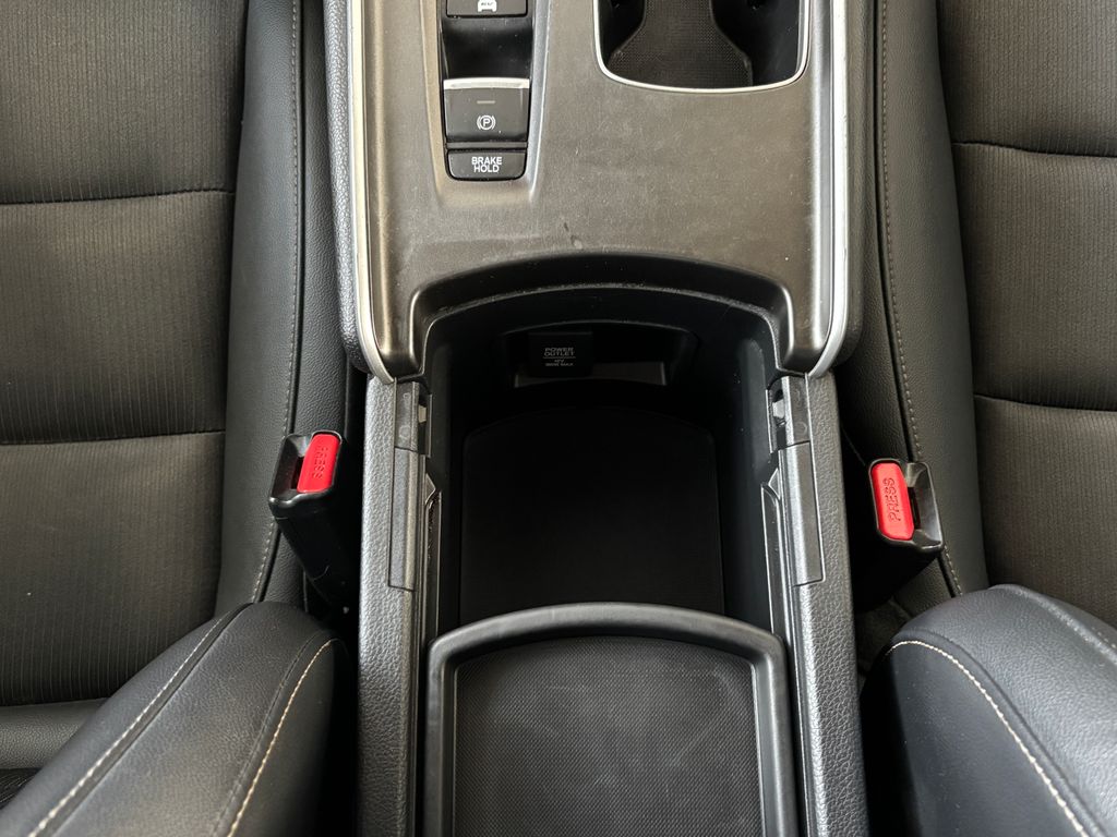 Thumbnail: 2022 Honda Accord - 17