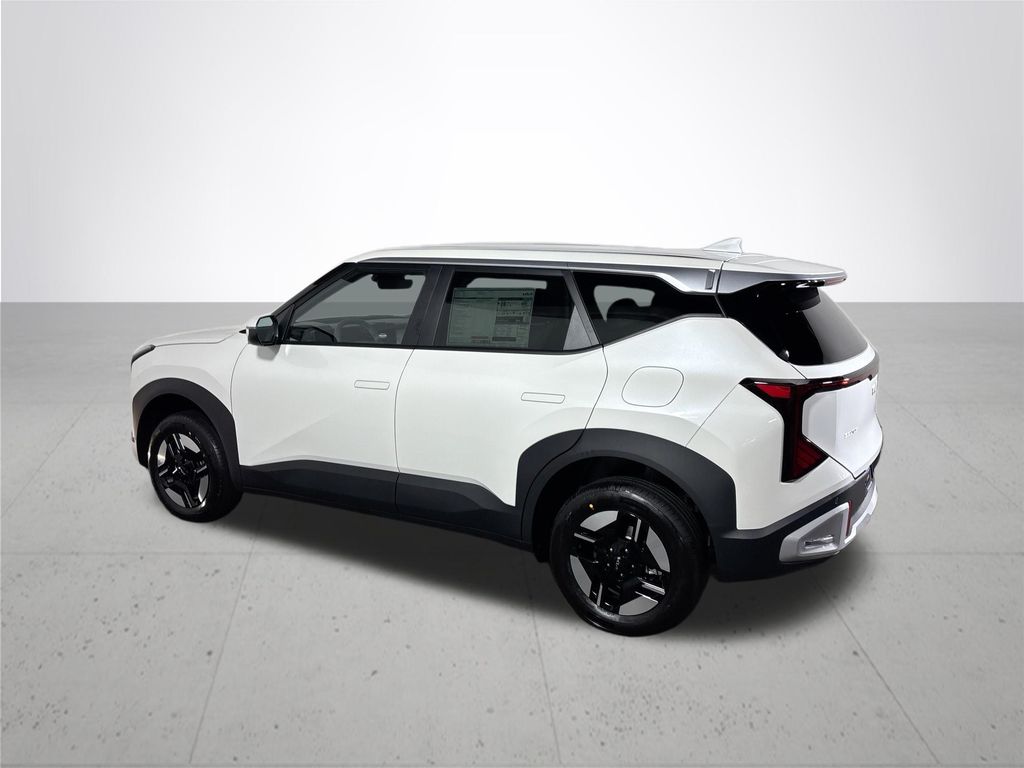 2027 Kia Seltos LX