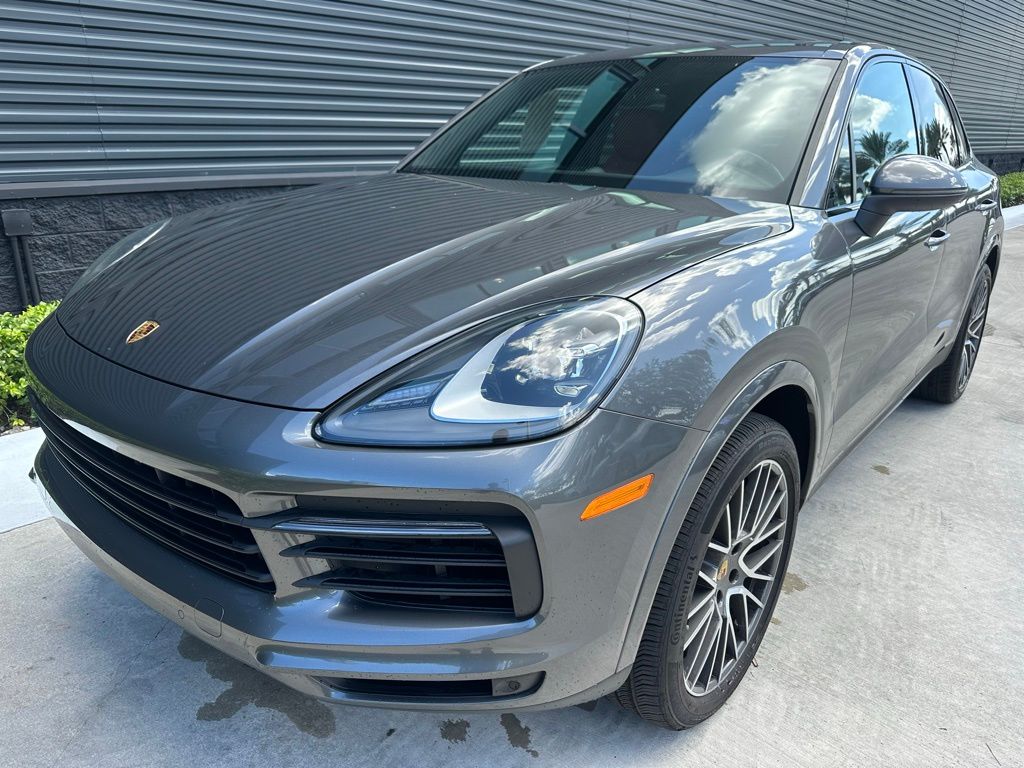 Thumbnail: 2021 Porsche Cayenne - 6