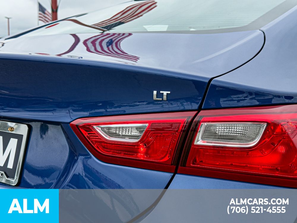 Used 2023 Blue Chevrolet LT image 8