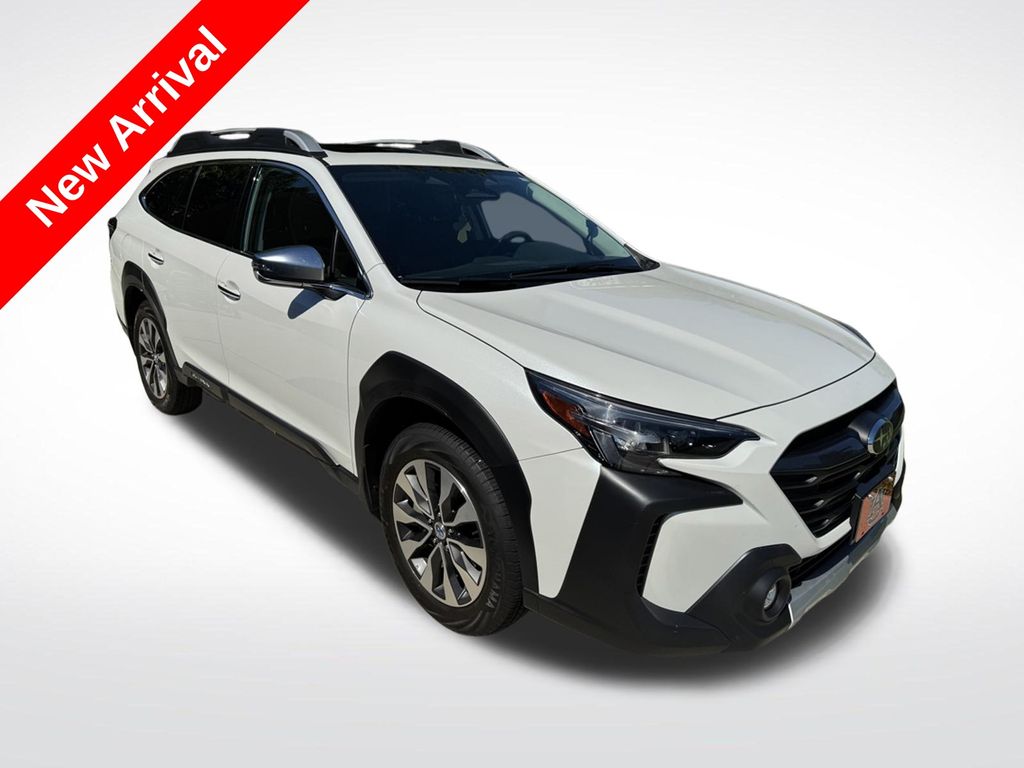 Crystal White Pearl 2025 Subaru Outback SUV / Crossover All-Wheel Drive Continuously Variable Transmission