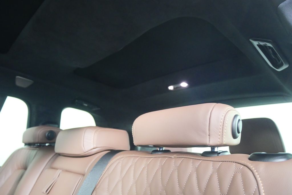 Thumbnail: 2026 BMW X7 - 17