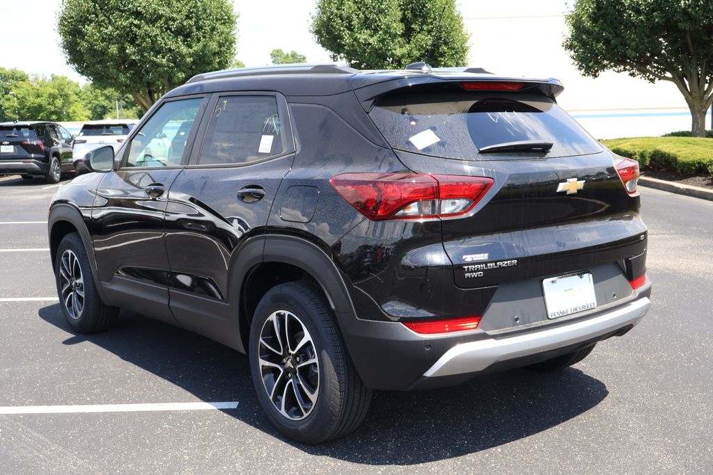 Thumbnail: 2026 Chevrolet TrailBlazer - 5
