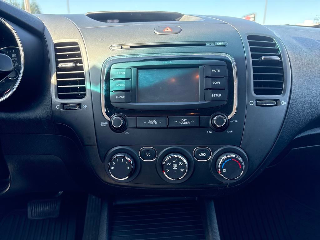 2017 Silky Silver Kia Forte LX FWD Sedan