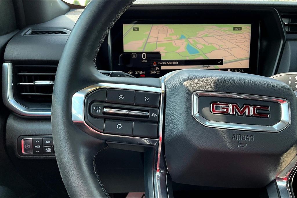 Used 2025 GMC Terrain SUV