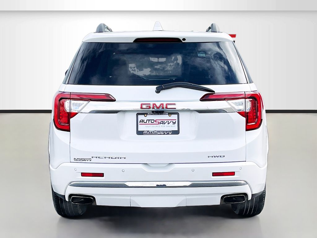 Used 2023 White GMC Denali image 6
