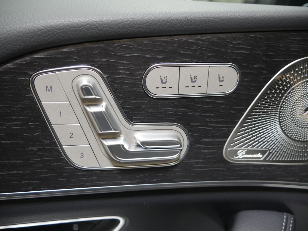 Thumbnail: 2026 Mercedes-Benz GLE - 17