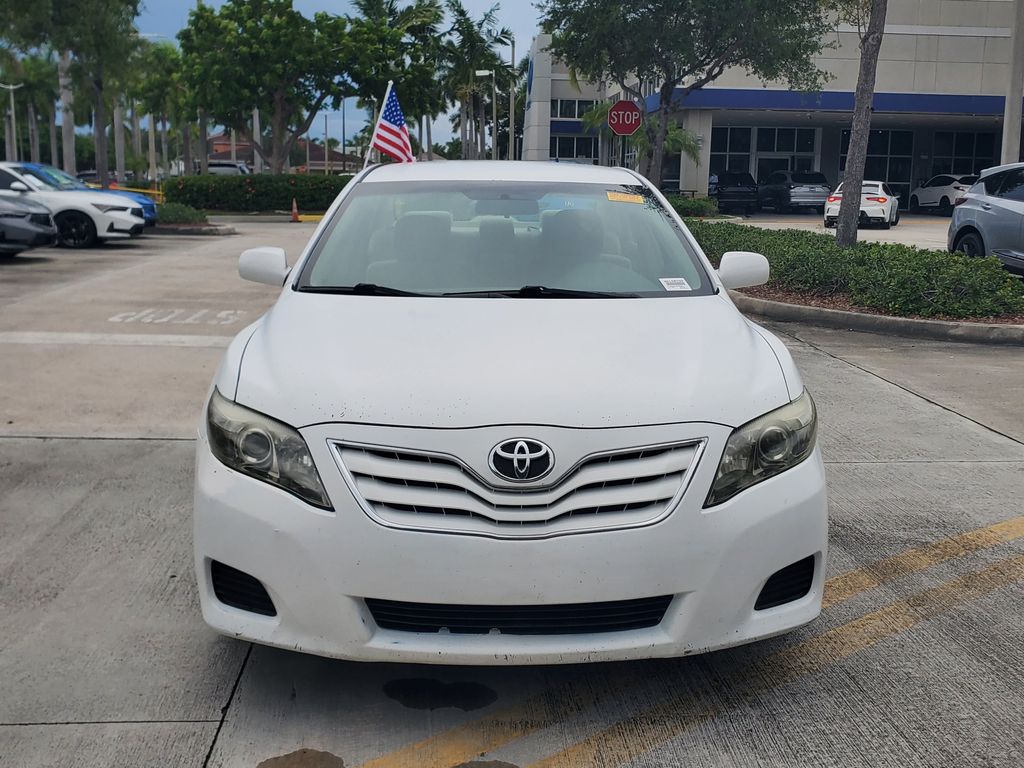 2011 Toyota Camry - $6,088