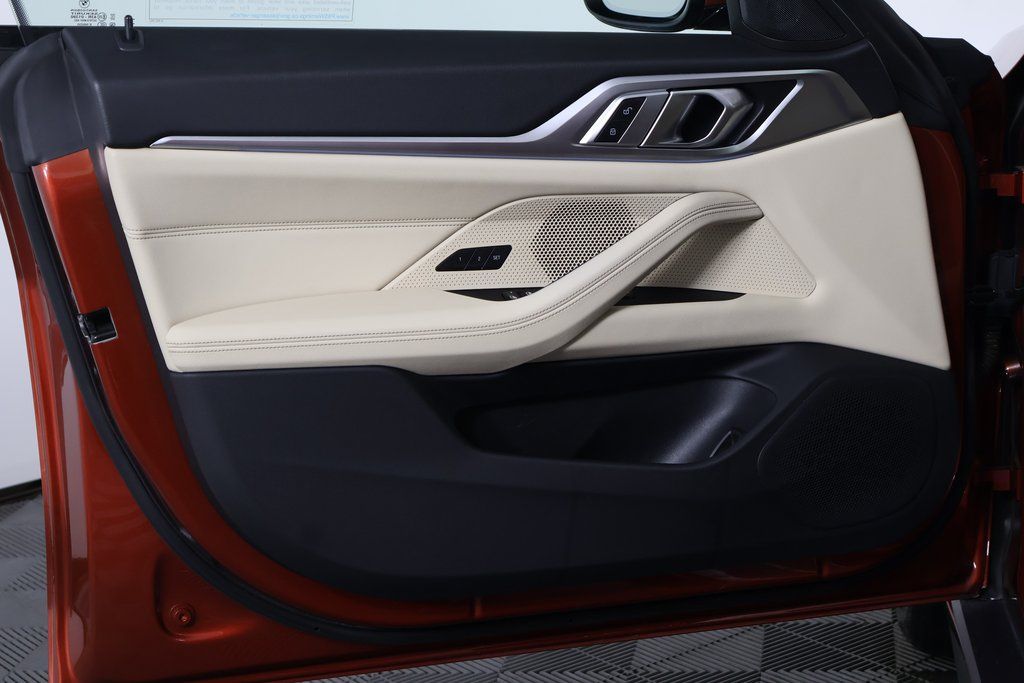 Thumbnail: 2023 BMW i4 - 12