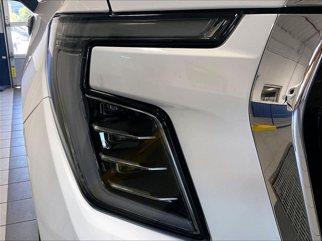 2025 GMC Yukon XL — photo 34