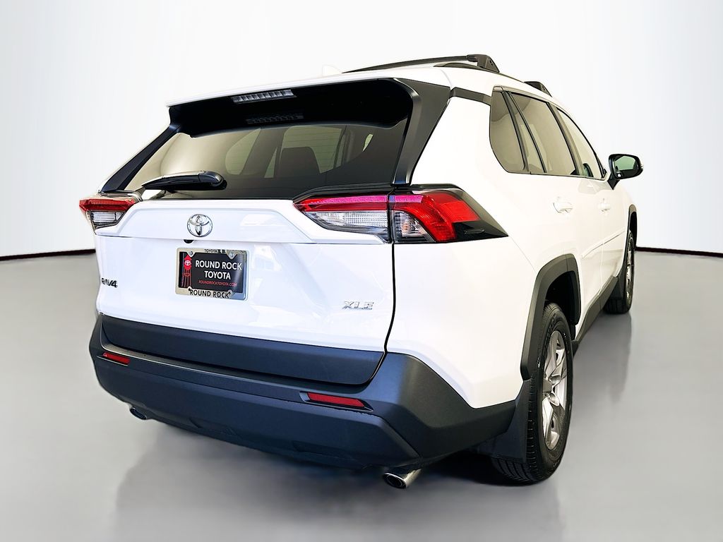 Thumbnail: 2025 Toyota RAV4 - 5