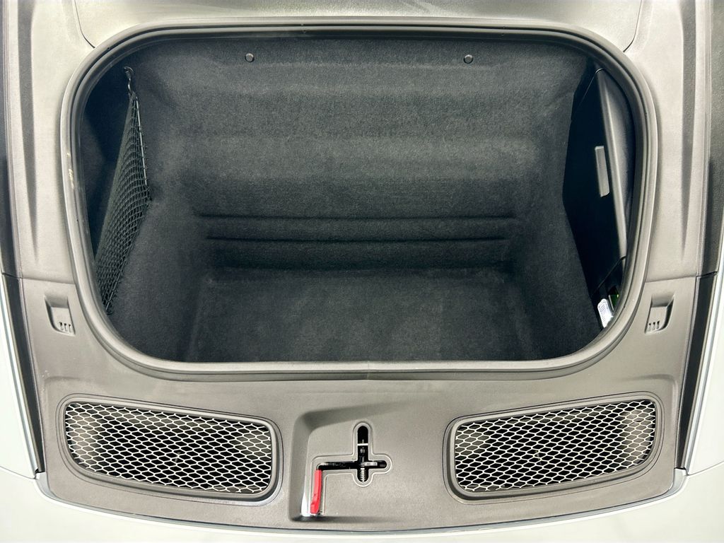 Thumbnail: 2022 Porsche 911 - 27