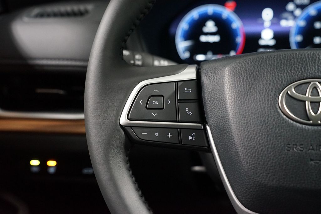 Thumbnail: 2026 Toyota Grand Highlander - 14