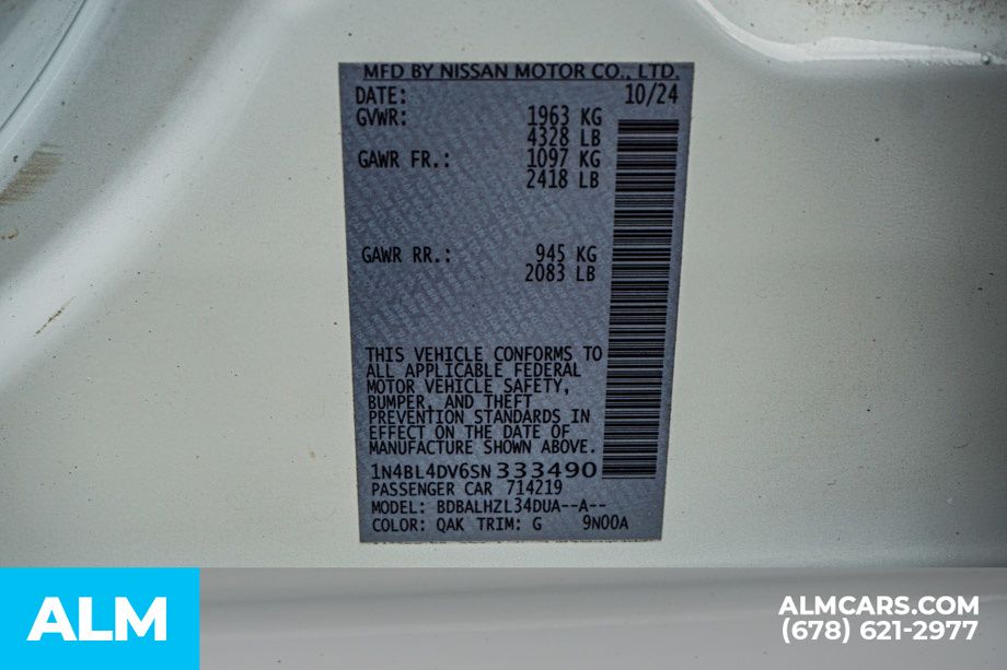 Used 2025 White Nissan 2.5 SV image 53